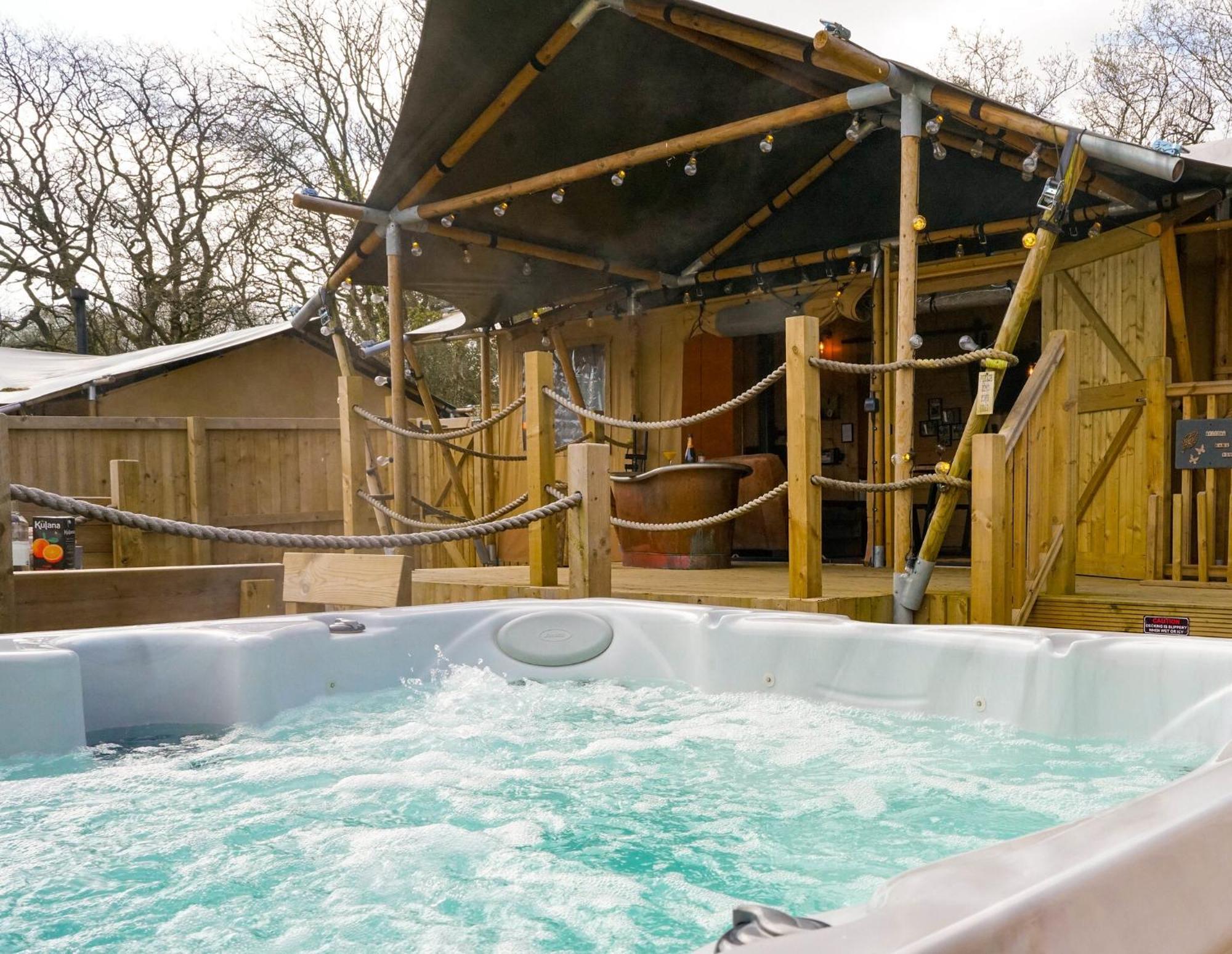 Luxury tent Jungle Book Safari Tent